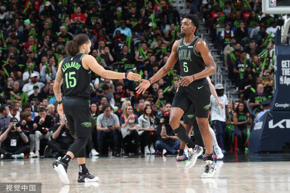 中国男排接 中国男排接